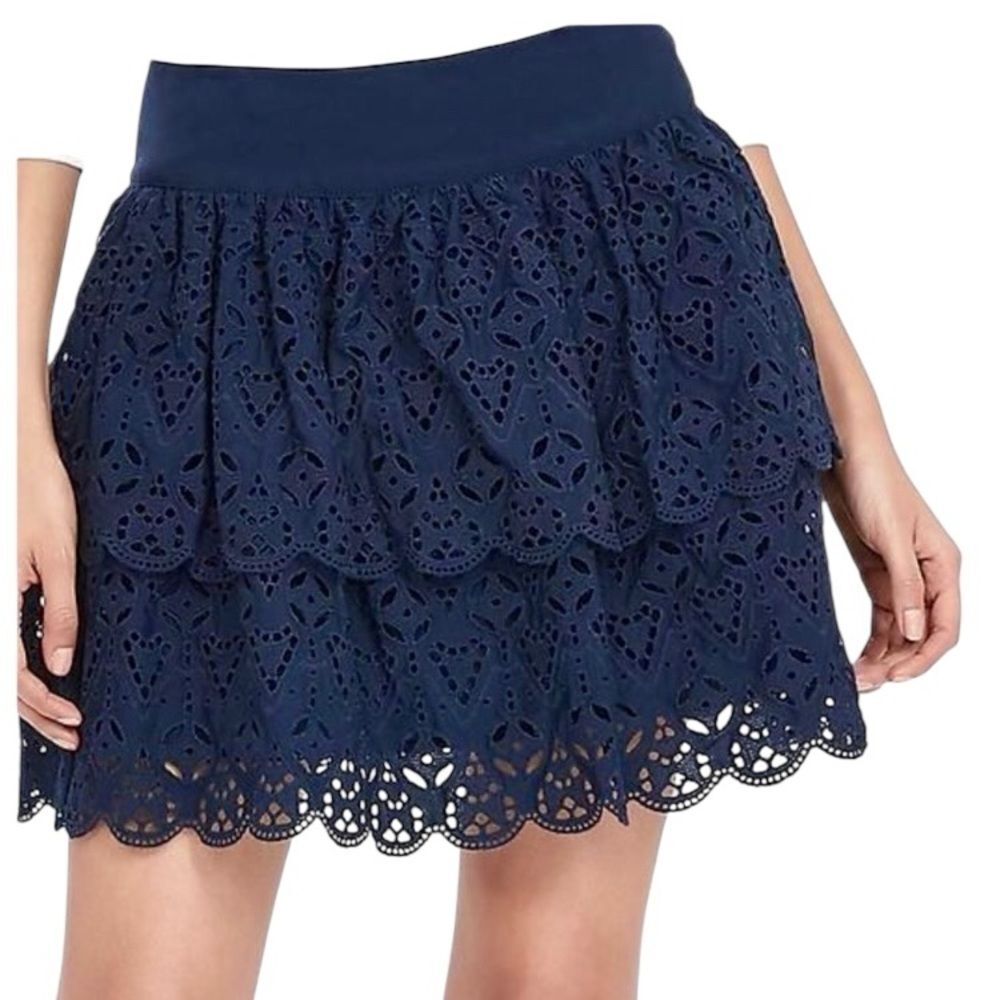 BR Cotton Navy Blue Tiered Eyelet Ruffle Skirt Croquet Preppy Nautical Coastal